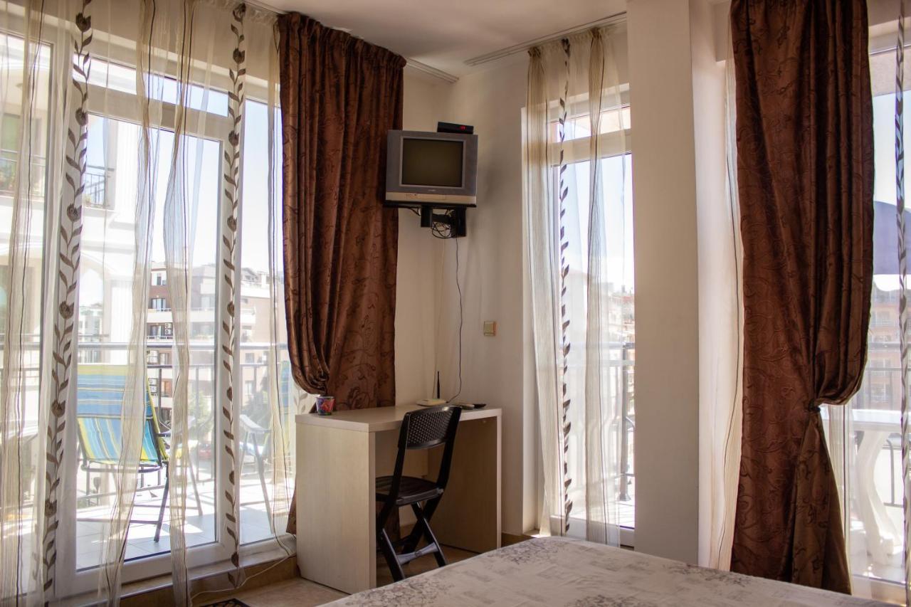 Central Couple Studio Поморие Экстерьер фото